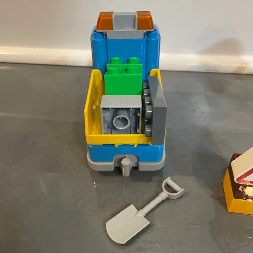 LEGO Duplo Town Construction Truck Tracked Excavator Set 10812 Building Complete
